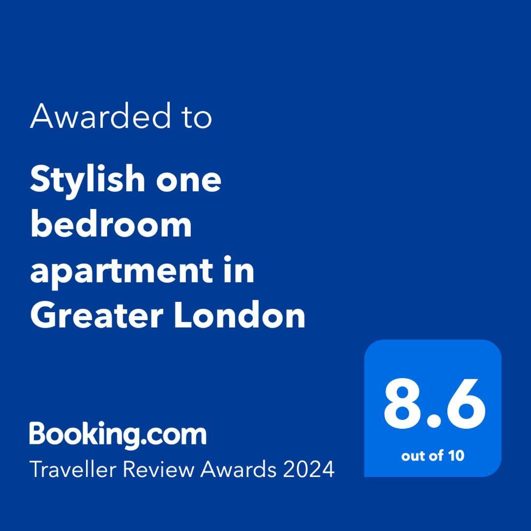 Stylish One Bedroom Apartment In Greater London Exterior foto
