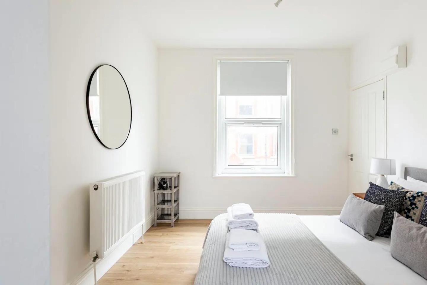 Stylish One Bedroom Apartment In Greater London Exterior foto