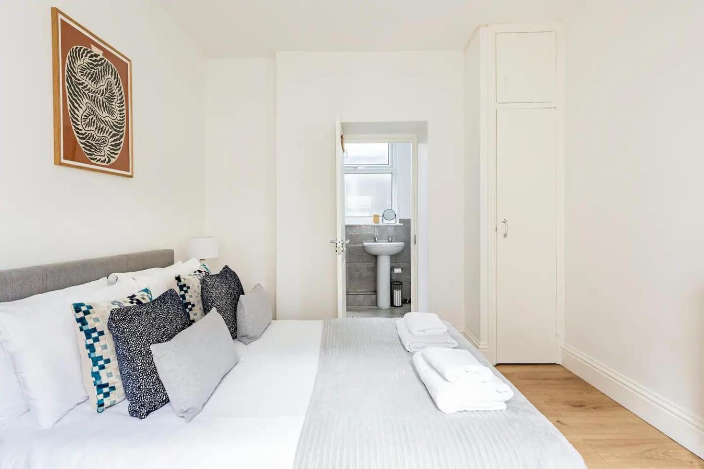 Stylish One Bedroom Apartment In Greater London Exterior foto