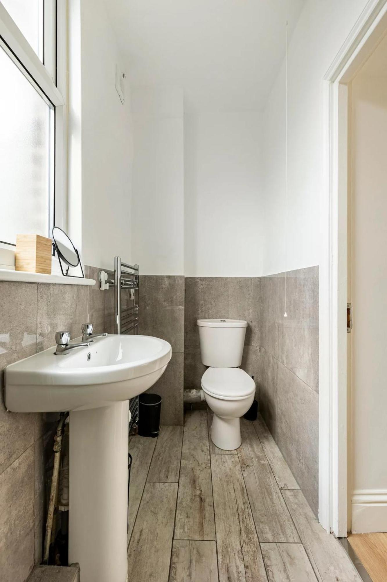 Stylish One Bedroom Apartment In Greater London Exterior foto